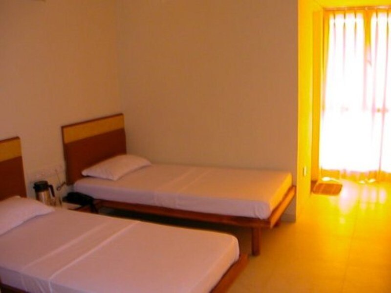 Description :
PG Room has :
The building is Wi-Fi enabled so unlimited Internet access available
• RO Purified drinking Water & Hygenic food from in-house kitchen served two times inside the room.
Facilities:
• Fully Furnished Rooms
• 24 hours water facility
• Geyser
• Furniture including bed Mattress, wardrobs
• Study table chair
• LCD TV
• Fridge
• AC (Air Condition)
• intercom
• Wifi Internet and cable connection• house keeping
• Parking space
• 24 Hours Security Guard
• 100% Secure for girls