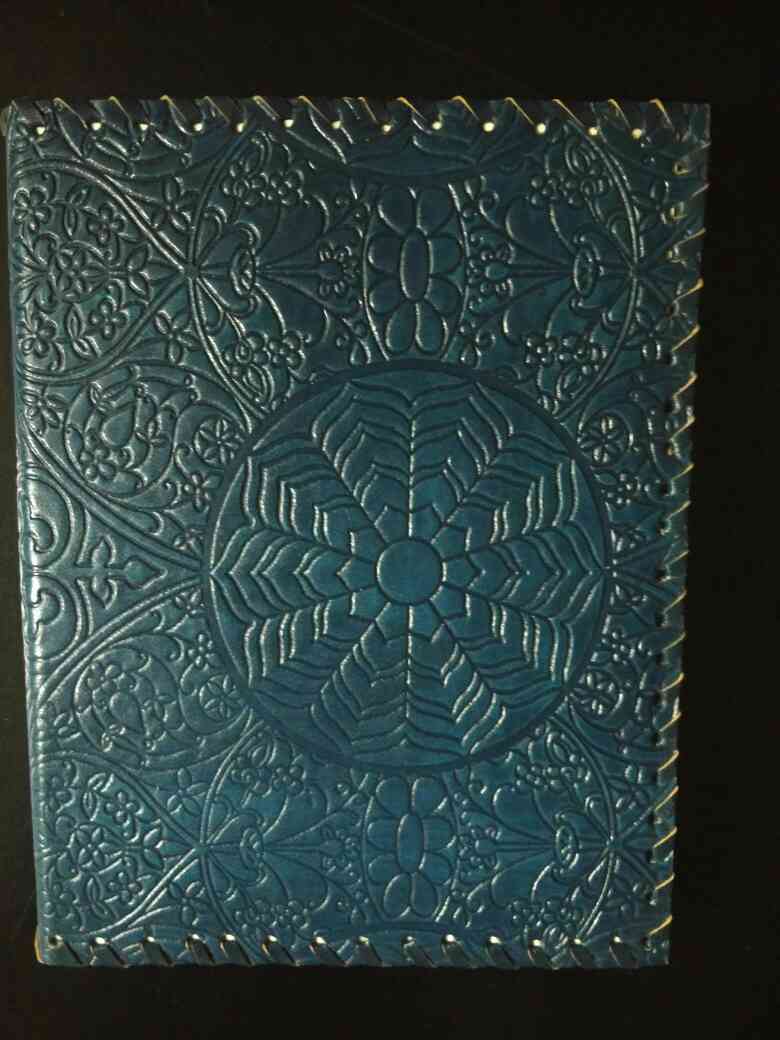 Real leather cover notebook
chakra design
size - 6