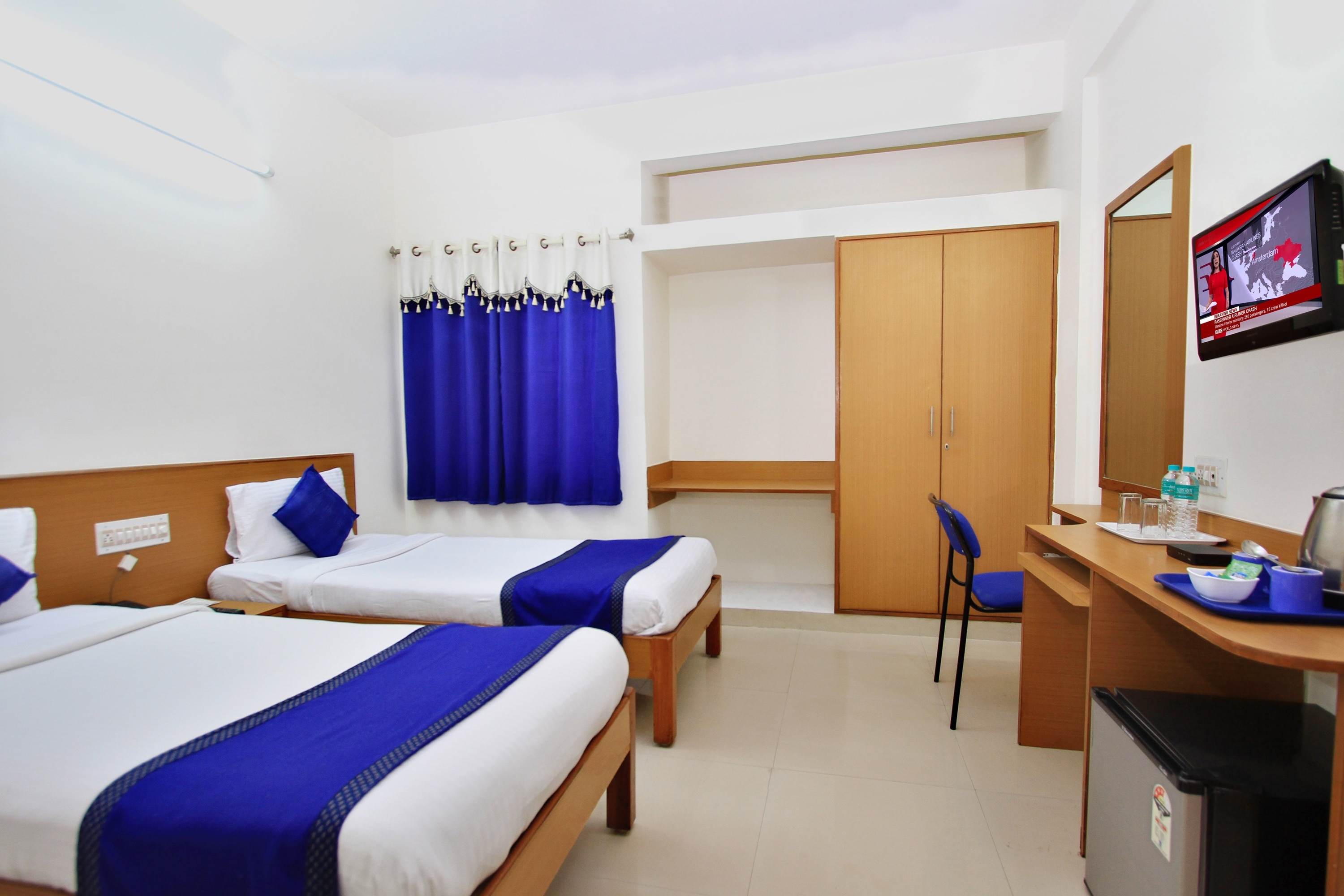Economy Non a/c single is luxury room with all amenities like LCD,Tea coffee maker in room,Direct dialing Facility