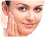 Brightening Facial is a customisable brightening treatment designed to help deep cleanse, hydrate and enliven the skin