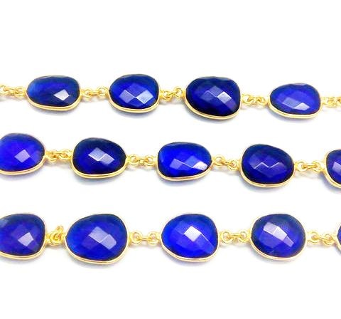 Gold Plated Blue Shpphire Quartz Gemstone Bezel Connector Chain – Faceted Stone Bezel Chain
prices = US $ 14.00/Foot
Metal used = Gold Plated (Brass)
Stone = Blue Sapphire Quartz( Hydro)
Shape = Mix
Size = 12 to 16mm Approx