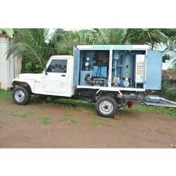 We provide very satisfactory Transformer Oil Filtration Services. We use quality transformer oil filtration equipments manufactured by Fowler Westport. We specialize in the removal of particulate and water from Oils and Fuels. Our skilled manpower is determined to provide innovative filtration solutions and services for demanding applications at international level. We are committed to deliver high quality service in the stipulated time with cost effective plans.