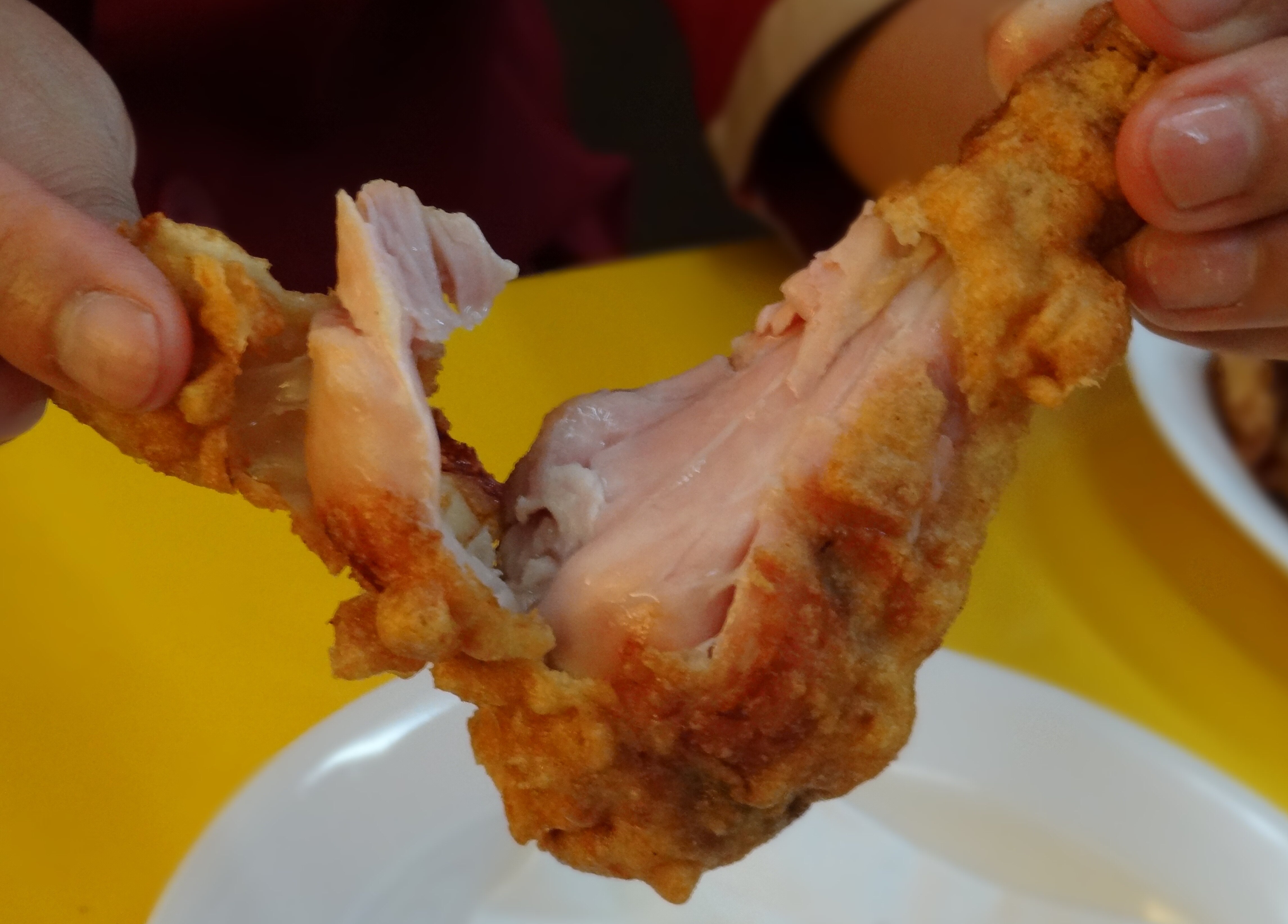 Chicken Wings, seasoned a various Korean herbs aging in 24 hours and frying in two different temperature system for better flavour.
* Medium( half chicken weight): @440.=
* Large(full chicken weight): @880.=