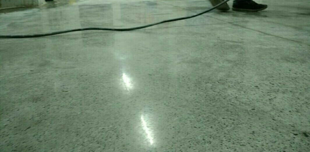 Polished concrete also called as Ashford formula is Glossy, Smooth, Dustproof Flooring ideal for Interiors like Offices, Cafeteria, Bars & Restaurants and Industries, factories, shop floors and warehouses