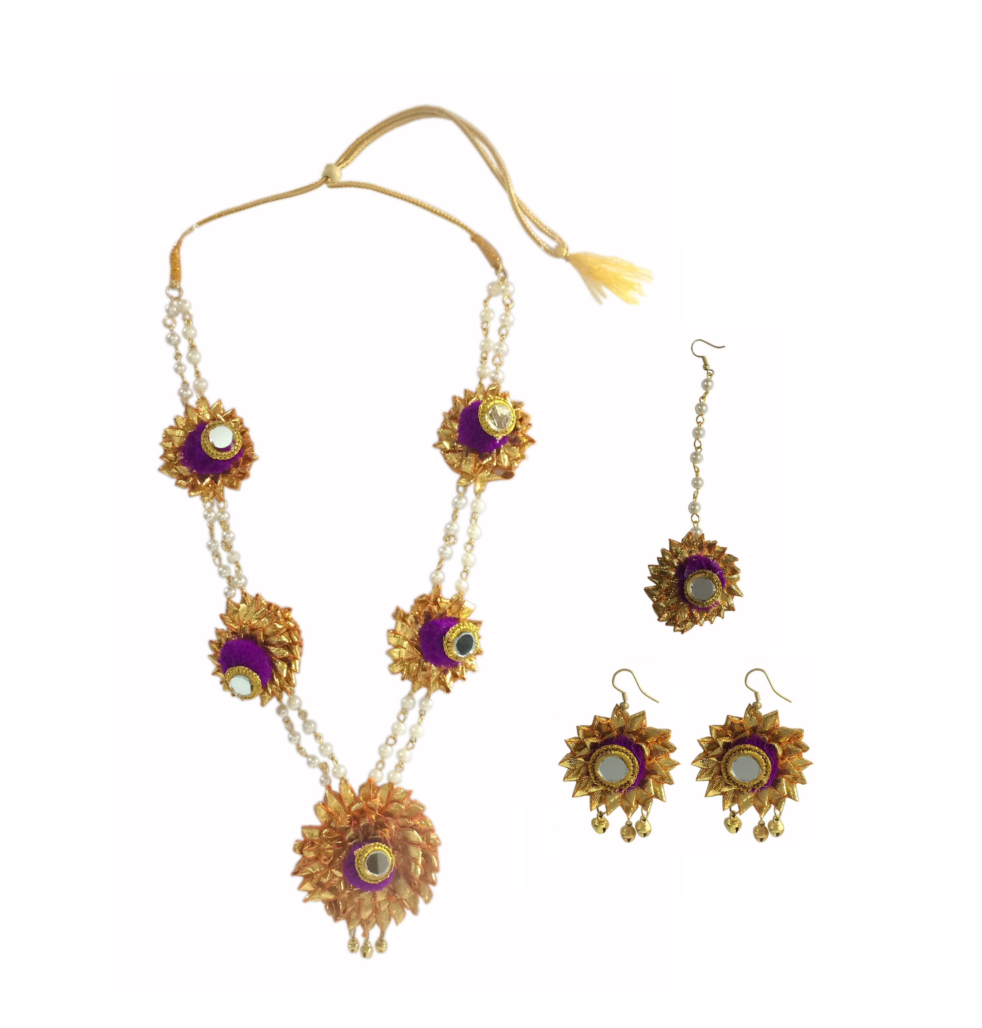 Gotta Patti Full Set {(1) Gotta patti Necklace (2) Gotta patti Ear Ring (3) )Mang Tikka }
Occasion: Mehendi, Pre-Wedding Pooja, Wedding Day.
Light weight jewellery
Images Shown of actual product . There may be slight variation in the color & texture being hand crafted , & due to photographic effect.All items must be sold/purchased /returned altogether.
