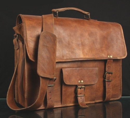 Pocket-1
Zippers-2
Compartments-2
Fabrics- Goat Leather with Green Canvas Inside
100% Leather
Shoulder Strap-60