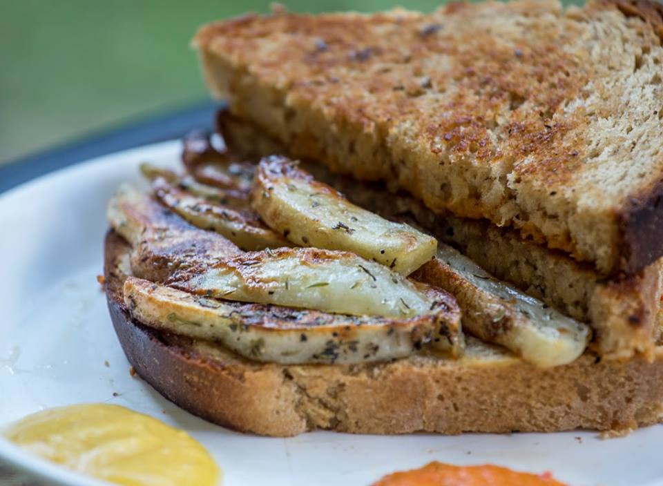 A Welsh staple sandwich with a filling of baked potato wedges
and Terressan special pumpkin sauce.