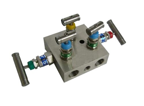5 Way Manifold Valves
Specifications:
Pattern: ‘T’ Type, ‘R’ Type & ‘H’ Type
Design: Pipe To Pipe, Pipe to Flange
Rating: Up to 10,000 psi @ 14°F to 176°F
Connection: BSP & NPT
Bonnet Packing: PTFE & Meta to Metal
Gland Packing: PTFE & Grafoil
Size: 1/4” & 1/2”
Drain Valve: 1/4