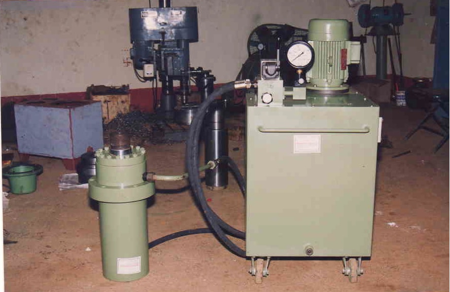 We manufacture Hydraulic cylinder, Power packs & Jacks Based on customers Requirements & specifications