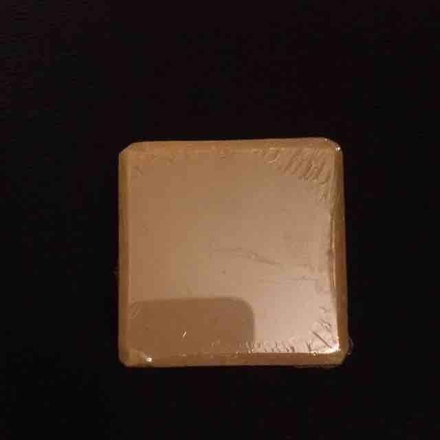 A body cake & bar for all round vitality and vigour.