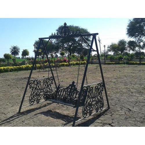 Being a leading enterprise of this industry, we are offering a huge range of Metal Outdoor Swing.
Features:
High strength
Rust proof
Excellent durability
Use:
Parks
Gardens