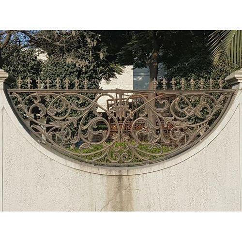 wall railing