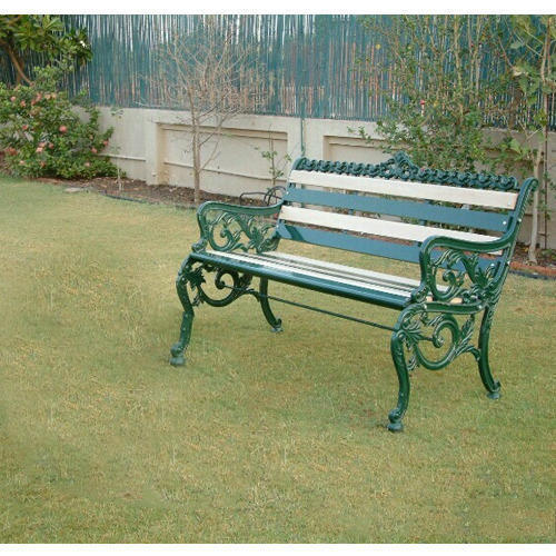 For our honourable patrons, we offer a distinguished assortment of Cast Iron Garden Bench.
Features:
Fine finish
Sturdy design
Weather resistance
Other details:
Material: Cast Iron
Usage: Garden