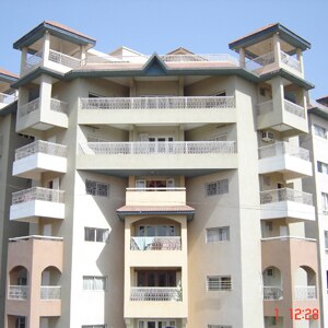 New Paint
Modular Kitchen
ECO FRIENDLY
Landscape Garden
Rain Water Harvesting
Multipurpose Hall
Children's Play Area
InterCom
24/7 Power Backup
1 Allotted Car Parking
For More Details Contact With Us.