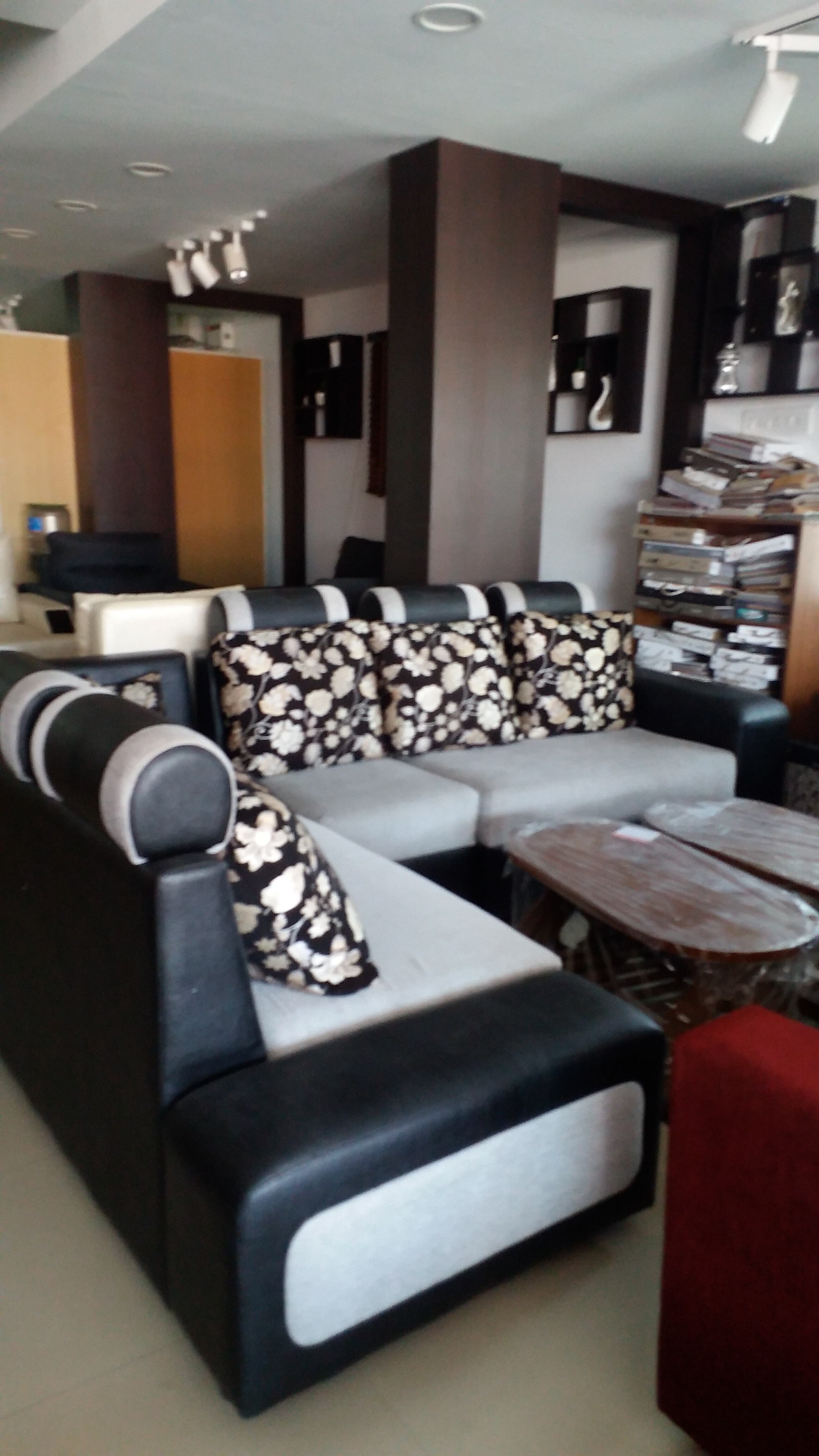 CORNER SOFA