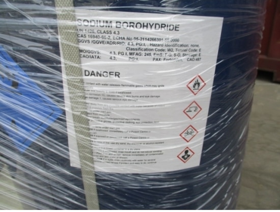 Sodium borohydride, also known as sodium tetrahydridoborate and sodium tetrahydroborate. It is a reducing agent that finds wide application in chemistry, both in the laboratory and on a technical scale.
Sodium borohydride is available in Powder & Granular form in 50 kg Drum packing.