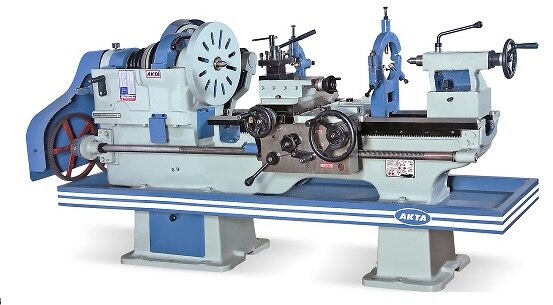We are leading manufacturer of Heavy Duty Lathe Machine.