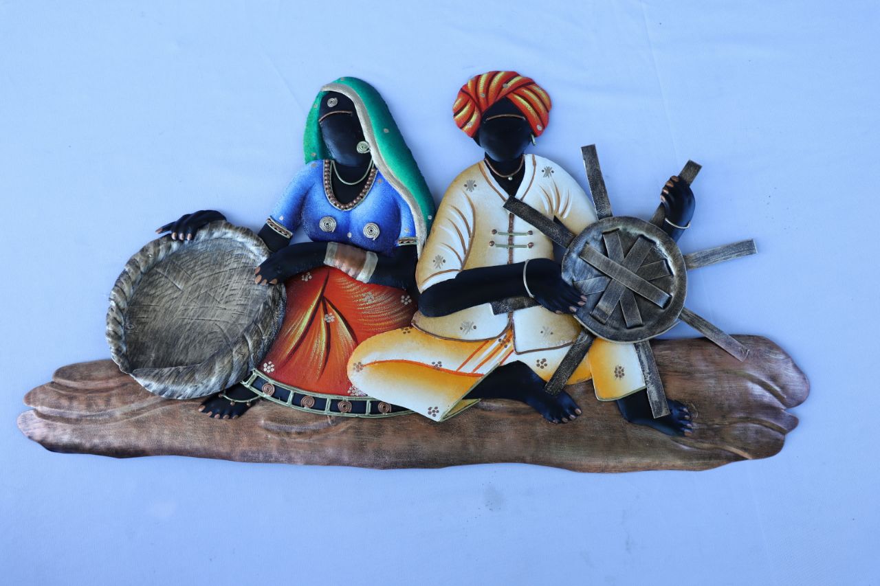 Village Basket Couple Maker and Materiyal Iron Crafts