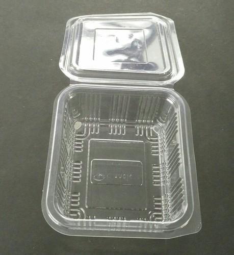 RECTANGULAR HINGED CONTAINER
These products are made of PS (Polystyrene), PP (Polypropylene) & PET (Polyethylene Terephthalate) virgin food grade material by Thermoforming & Vacuum forming processes. These products are used for packing food like salad, fruits,etc. . These containers are also called fruit packing box.