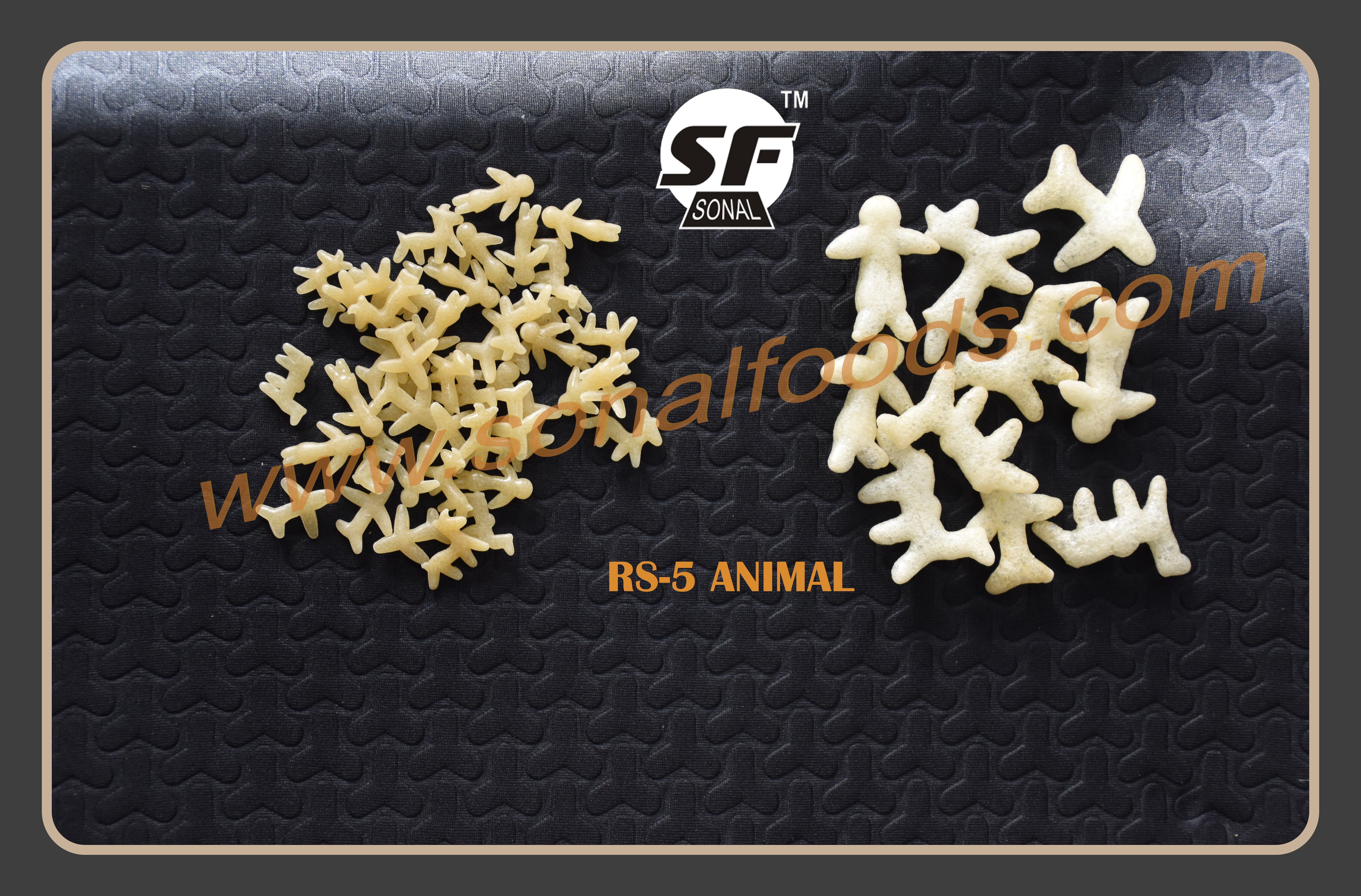 Its a Ready to Fry product.
Shelf Life 12 Months from the manufacturing date.
Expandable by fry / roast / hot air(in microwave)
Expansion Rate : 2-3 Times while frying.
Moisture : Approximately 10 % to 12%
Frying Temperature : 185 °C – 195 °C
We also provide Customized Production and Packaging on Request.