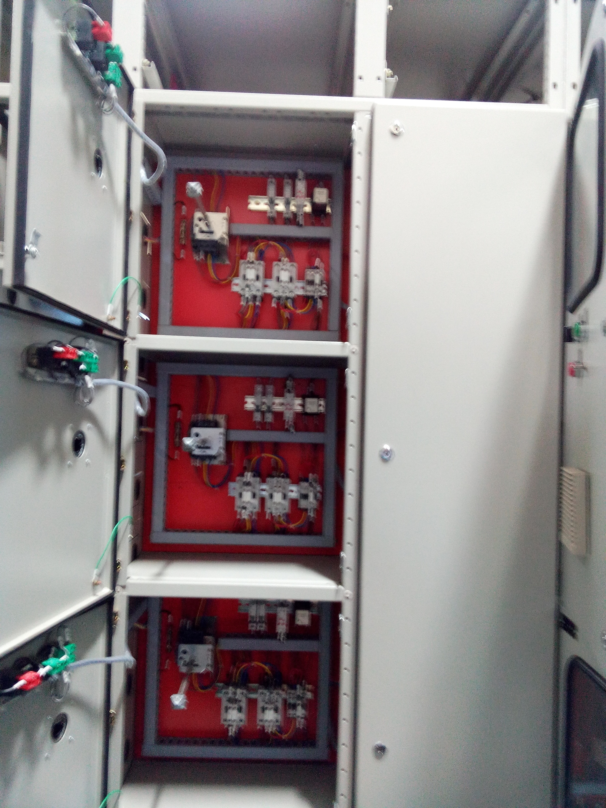 GVL Electro is authorised dealers of Hitachi VFD in Bhosari Pune. We maintain stock of Hitachi make VFD's from 0.5kw to 30kW.