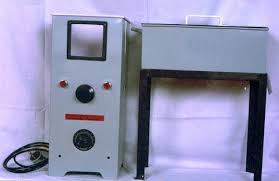 This apparatus is used for determination of distillation characterstics of petroleum products . the instrument consists of M.S. metal shield to support distillation flask with HEARED HEIGHT ADJUSTABLE DEVICE . it has a slot for vapour tube . a glass window is provided in front side for clear view of inside objects . it also has cooling bath or condensor with M.S. black painted stand . electrically heated . the instrument is supplied with two square asbestos with 50mm and 70mm holes. (without glass ware )