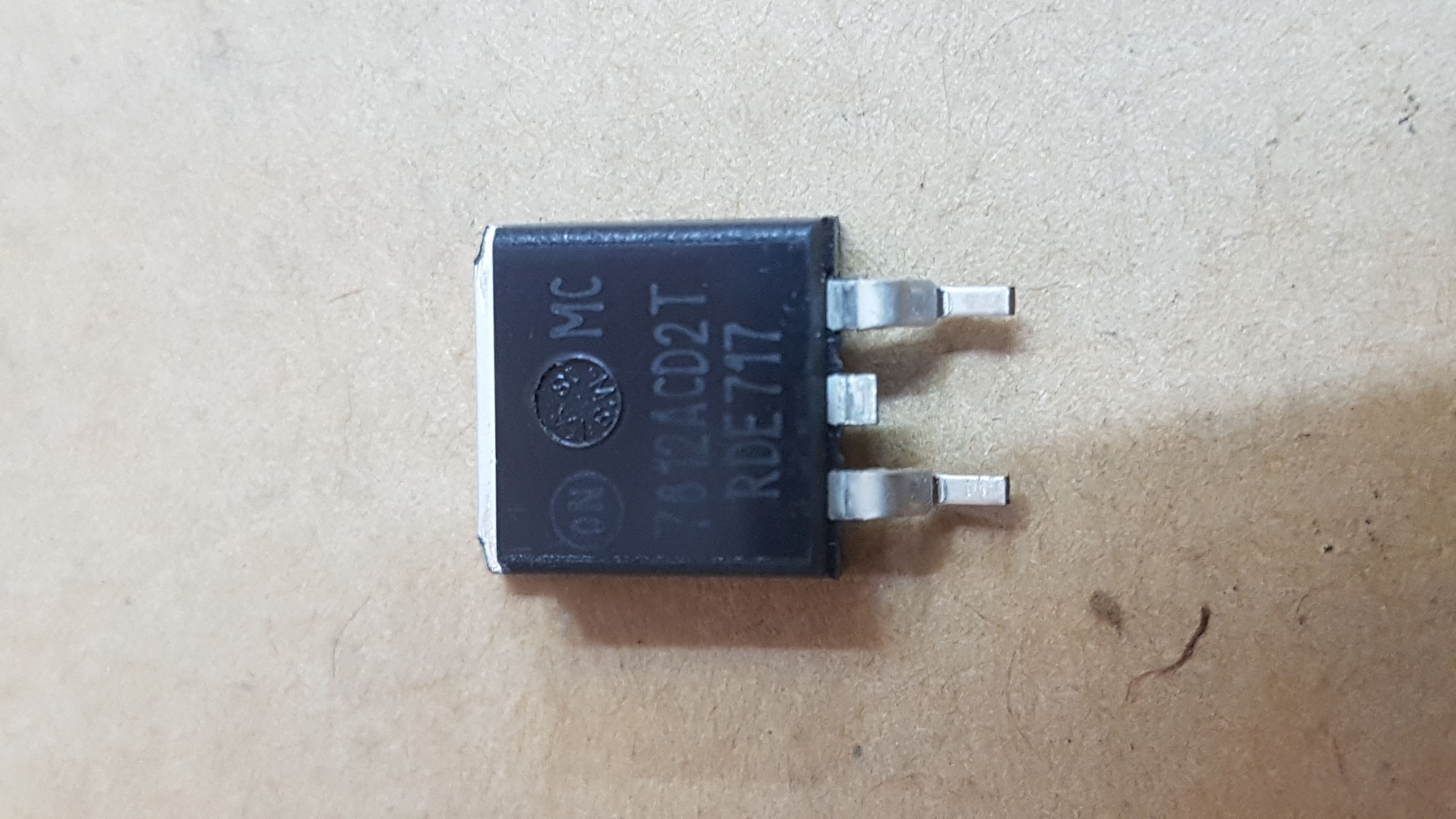 Linear Voltage Regulators 12V 1A Positive
