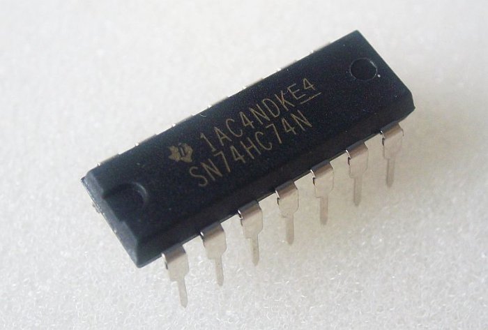 Flip Flop Element Bit