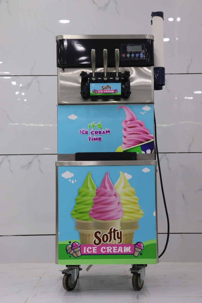 SOFTTY ICE CREAM FLOOR MODEL Ss Soda Machine, Ahmedabad (Karnavati)