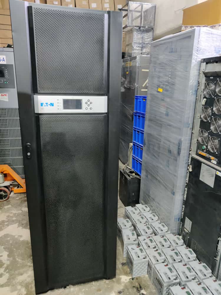 Eaton 93e 200 kva used online ups in very good conditions very less used on data center. All ups are working on server load.