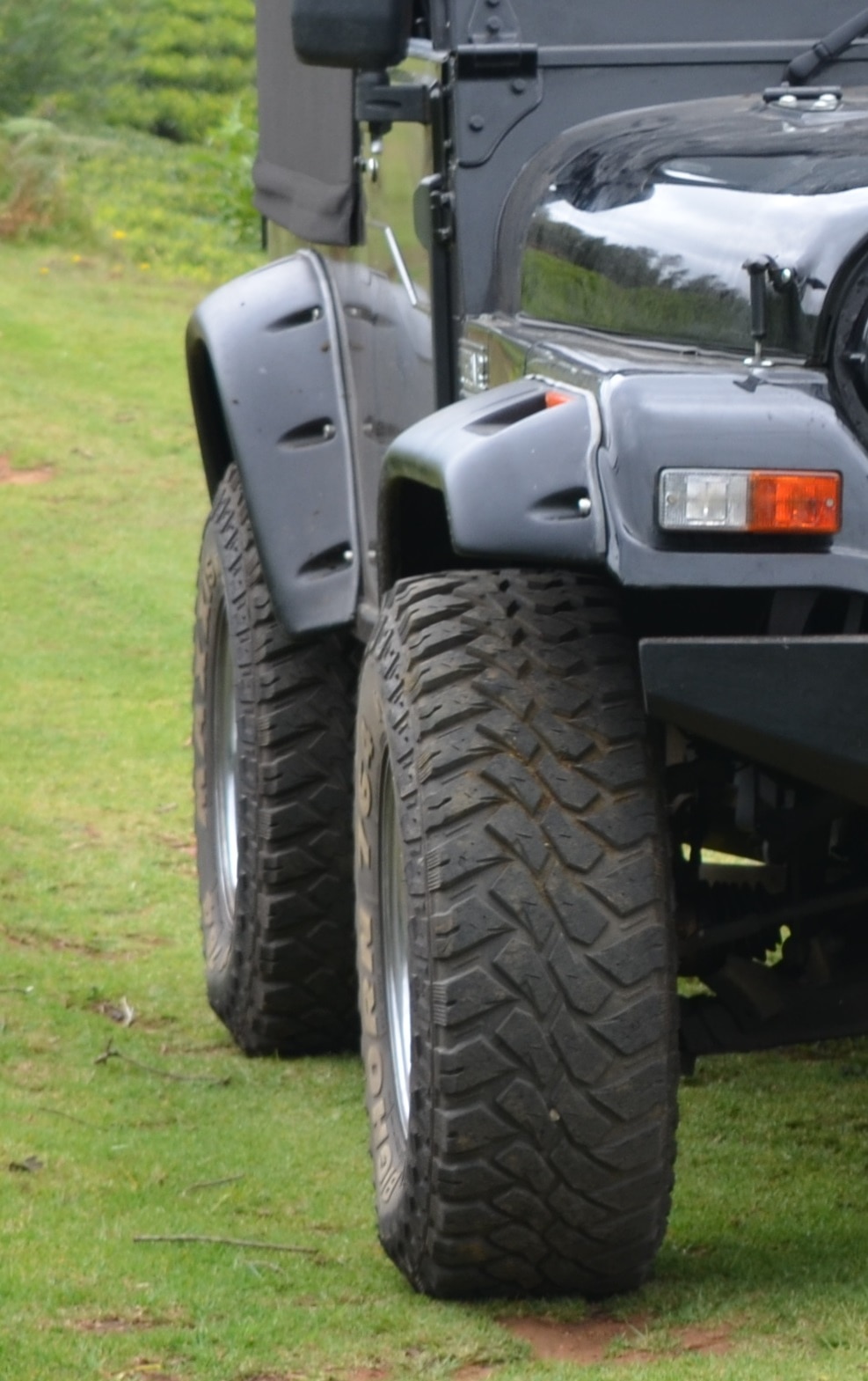 Jeep Fenders /Wheel