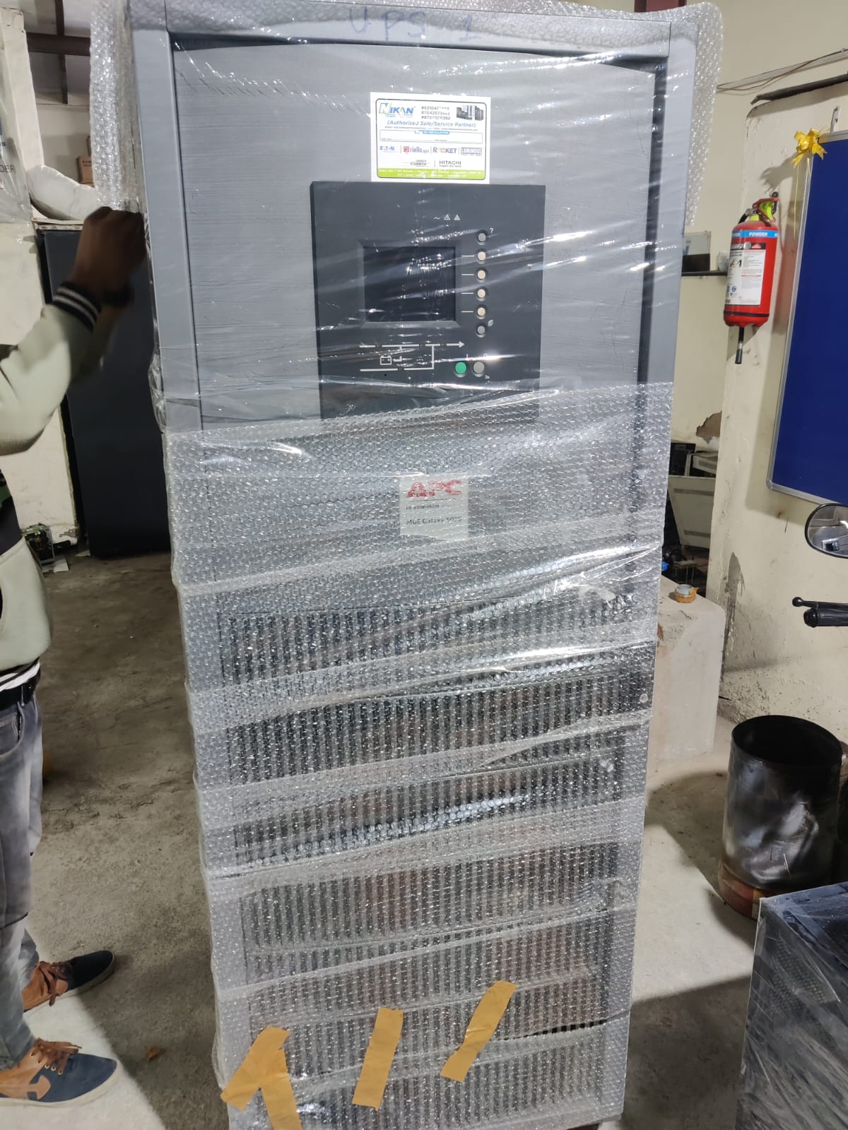 60KVA APC GALAXY REFURBISHED ONLINE UPS. IN VERY GOOD CONDITION & VERY USED LESS ON DATA CENTRE.