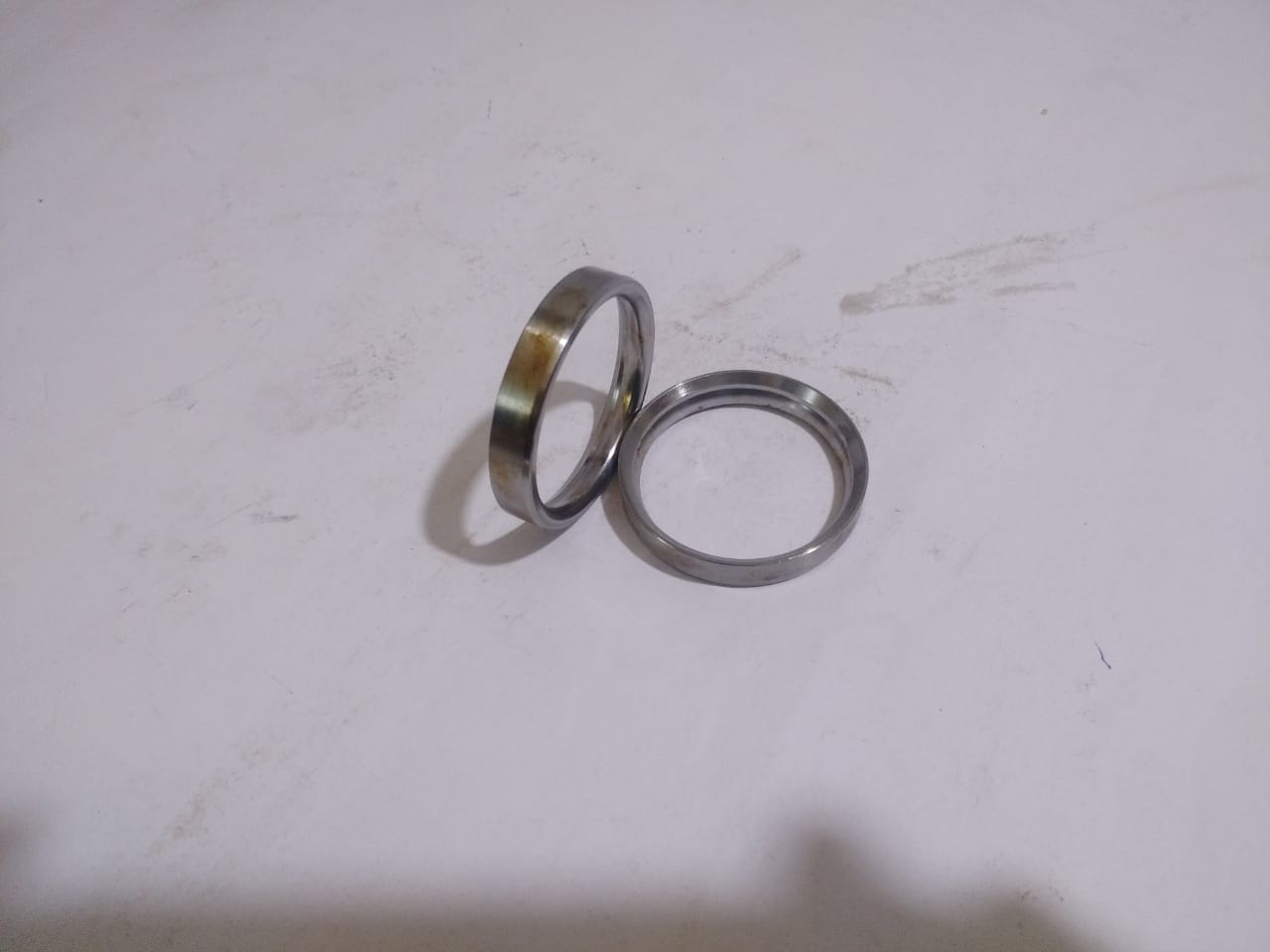 VALVE SEAT (1 PAIR) 