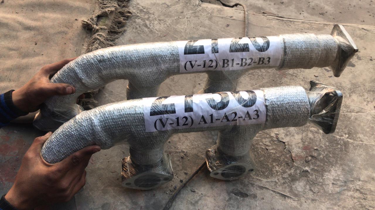EXHAUST MANIFOLD / M