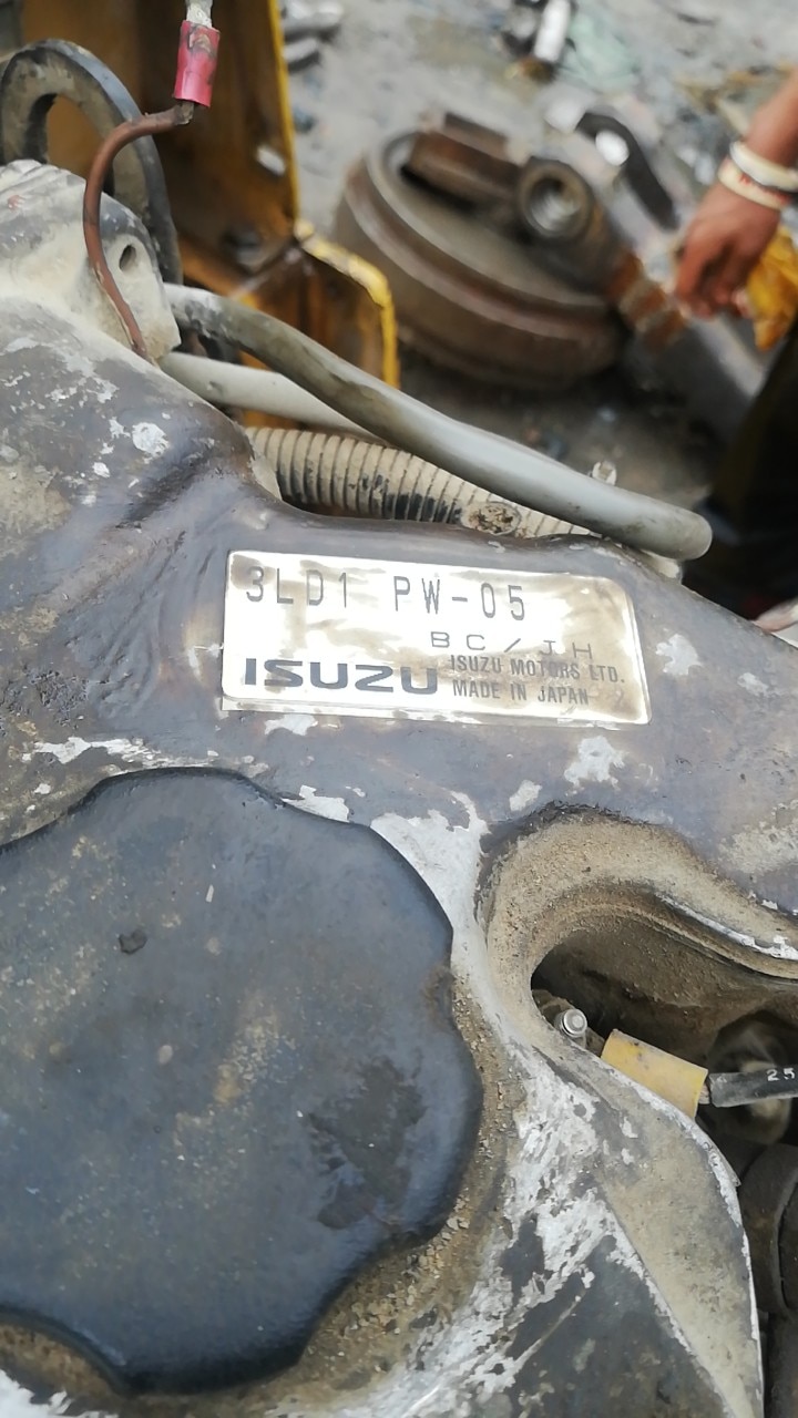 WATER PUMP FOR ISUSU