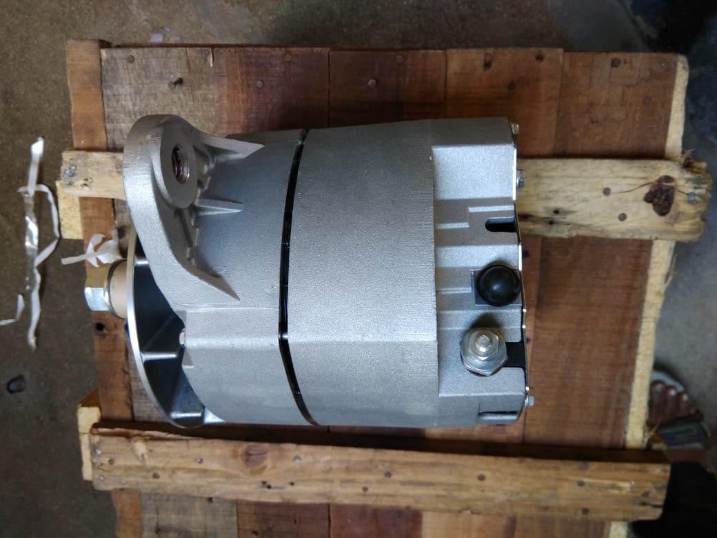 DC ALTERNATOR / Make