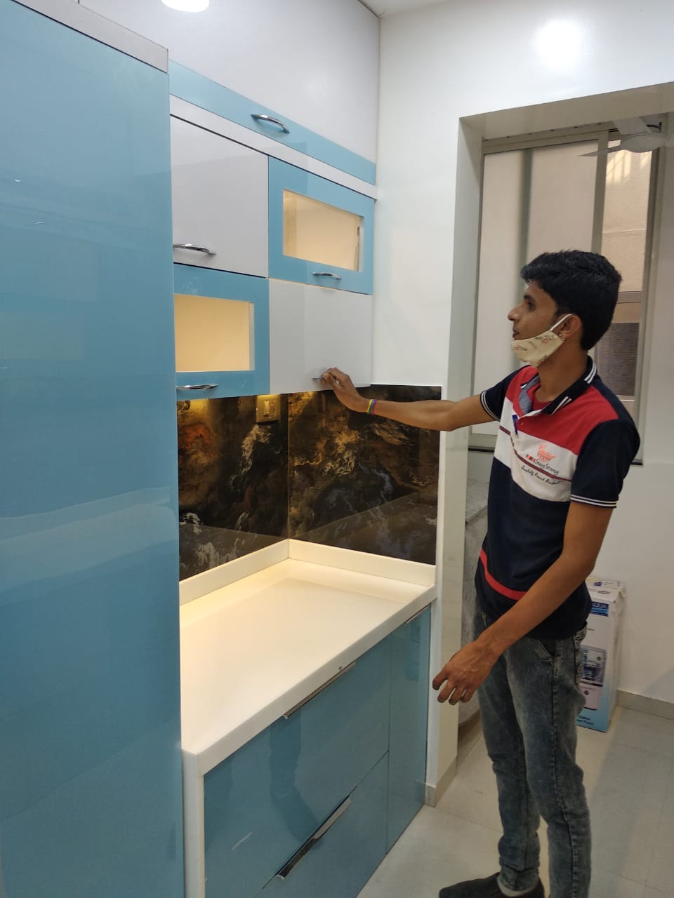 Selecting cabinets f