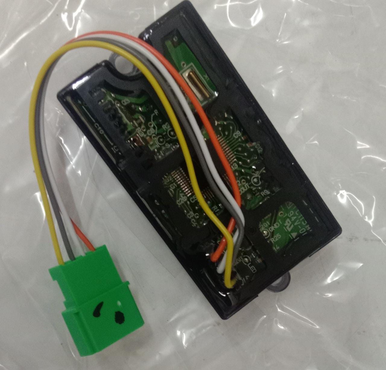 TBS02304B TBS02304B