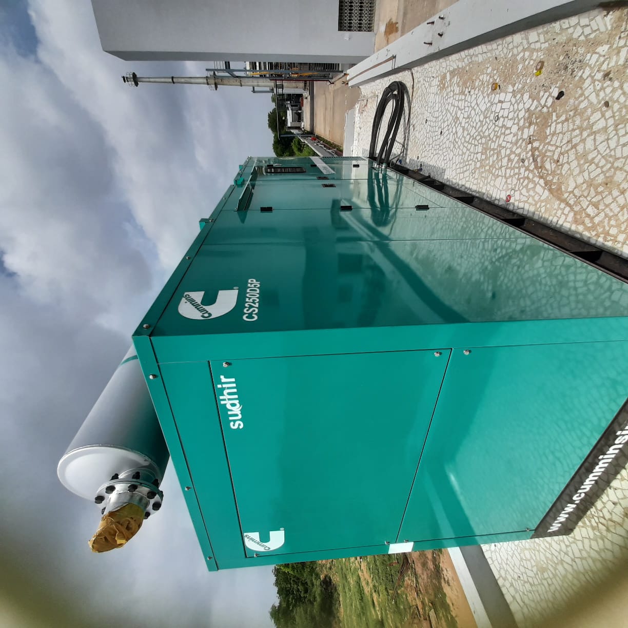 β‘ Cummins DG Set in