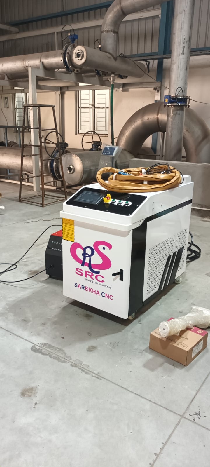 Fiber laser welding