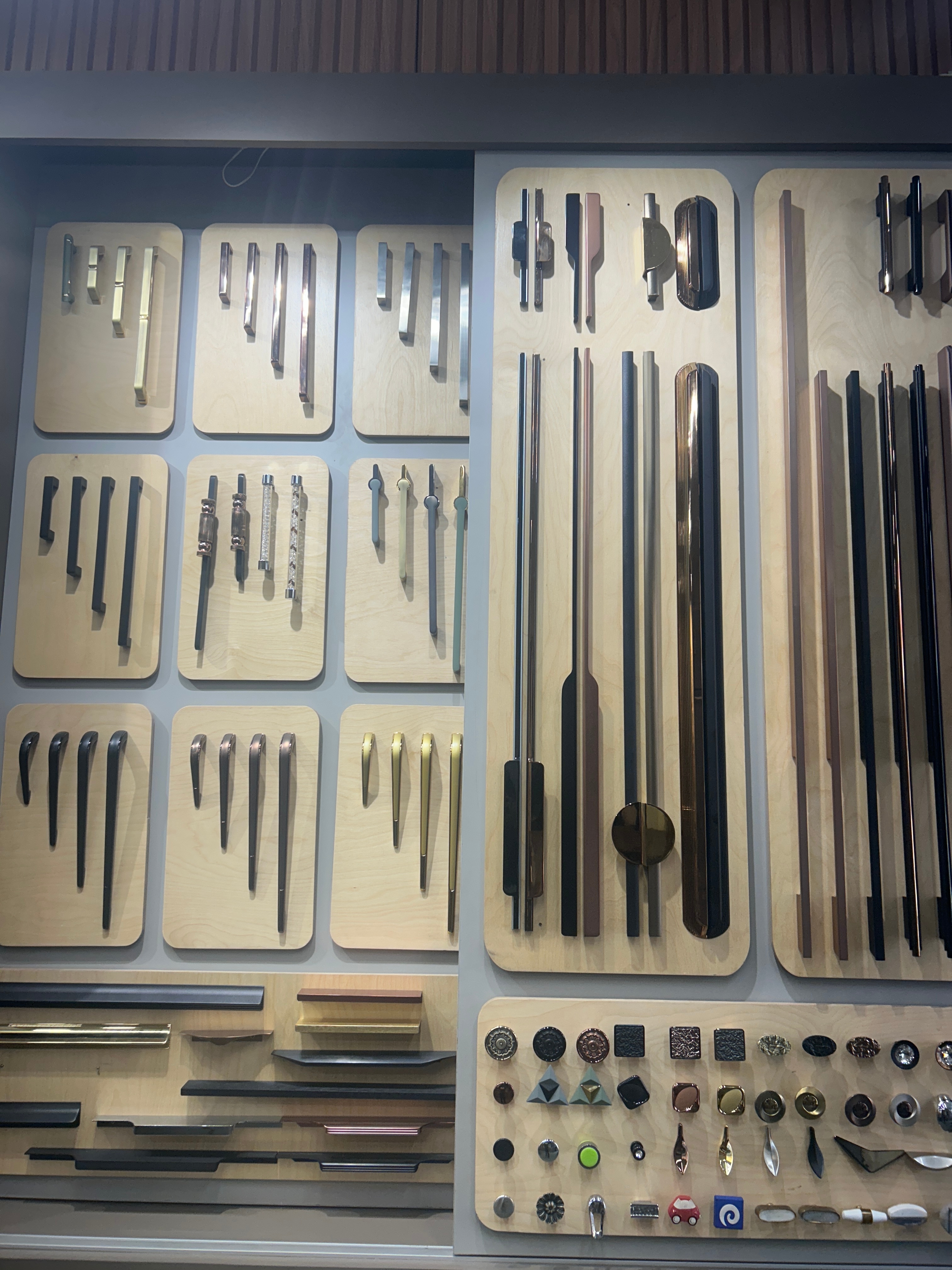 Fancy handles are mo