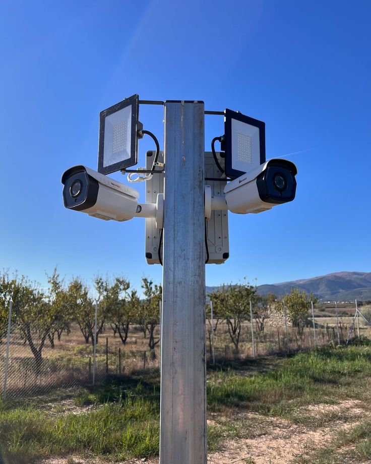 CCTV Pole is manufac