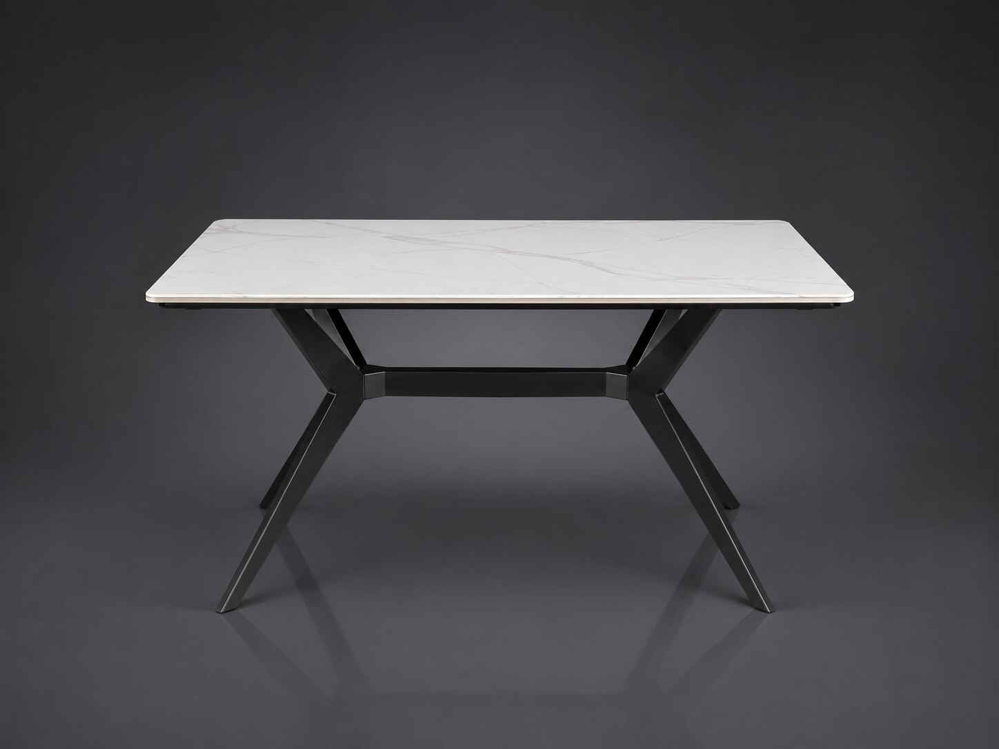 **Modern Dining Tabl