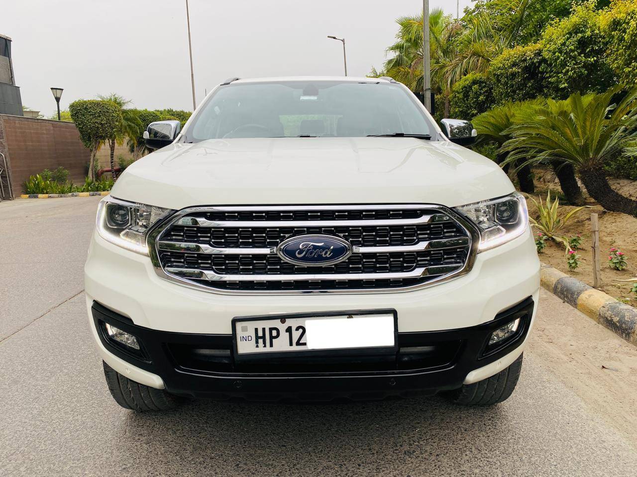 FORD ENDEAVOUR TITANIUM PLUS 2020 image 1