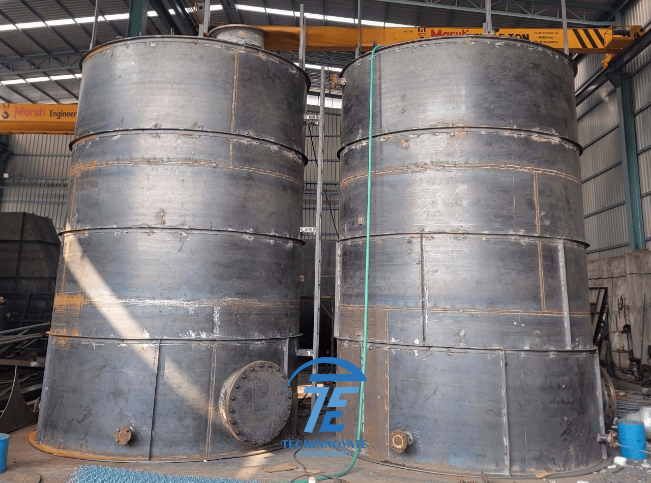 Vertical MS Storage Tank image 1