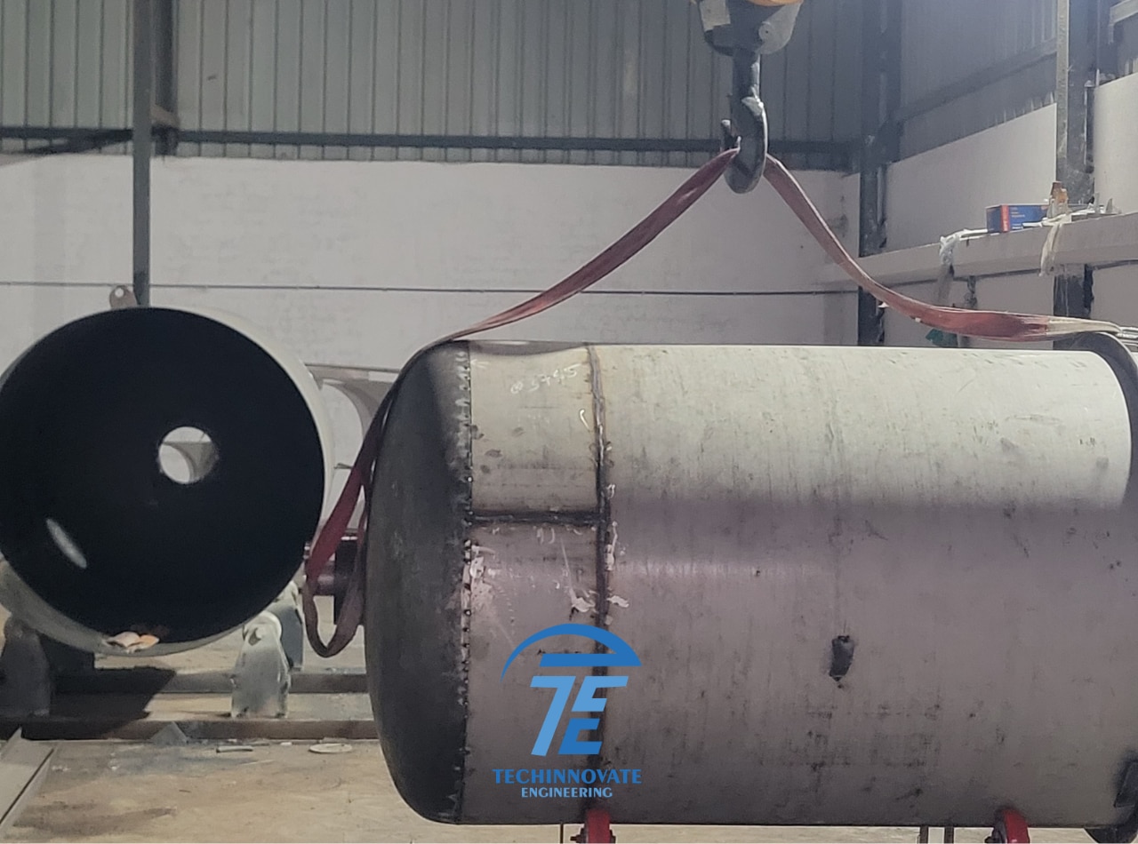 Horizontal SS Storage Tank Manufacturer image 1