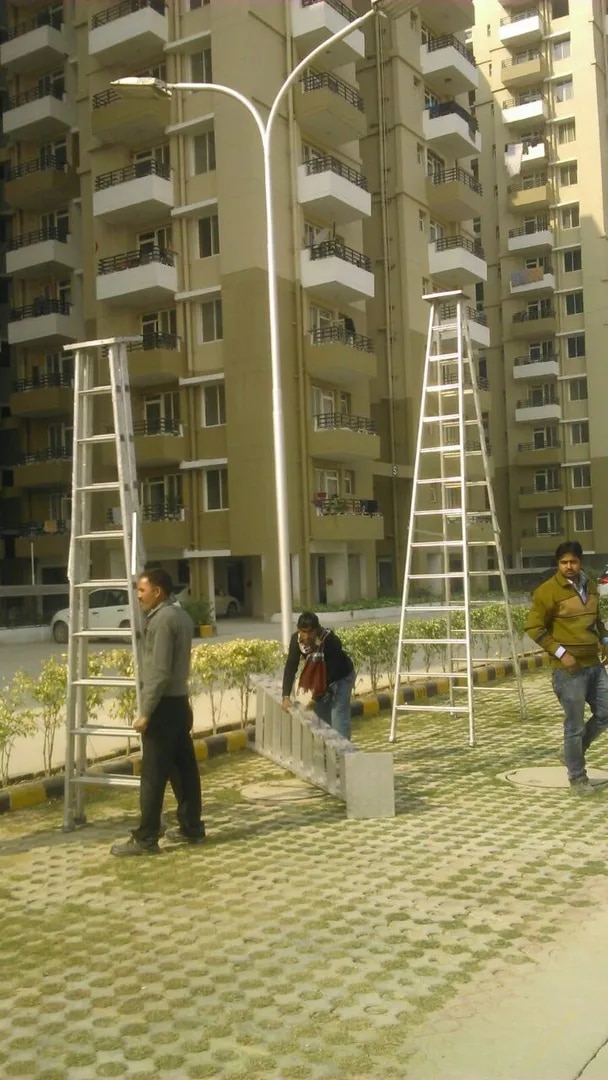 Aluminium Folding Ladder image 1