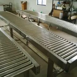 Powered Roller Conveyors image 1
