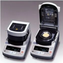 Moisture Analyzer image 1