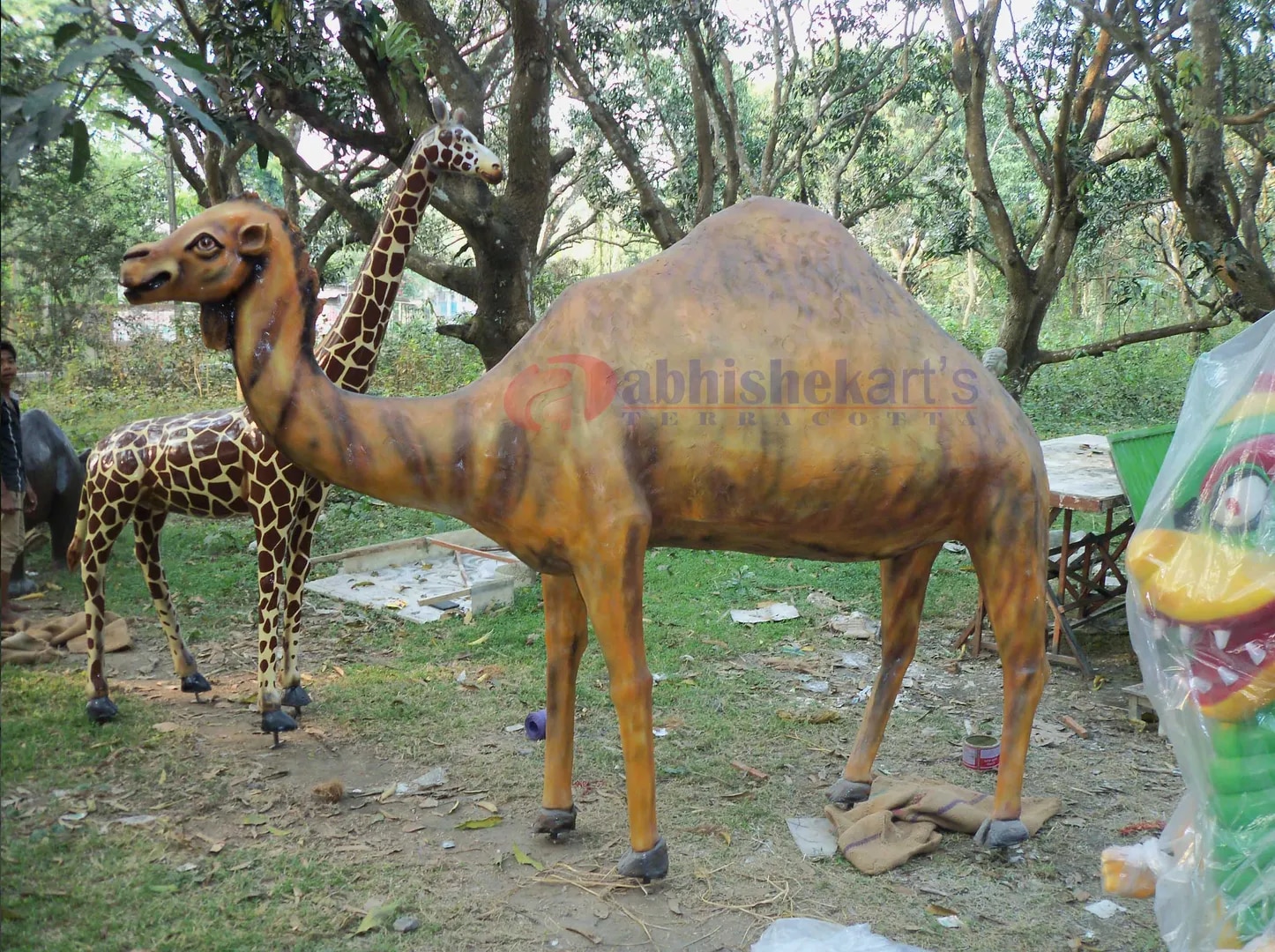 Fiber Camel Statue image 1